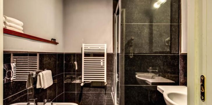 Rinkitės viešbutį HOTEL TAORMINA kelionei į Italija
