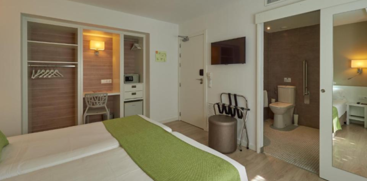 Viešbutis BQ AMFORA BEACH (ADULTS ONLY 18+) įsikūręs Ispanija.