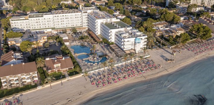 Planuoji kelionę į Ispanija? apsistokite 4 viešbutyje HOTEL CONDESA.