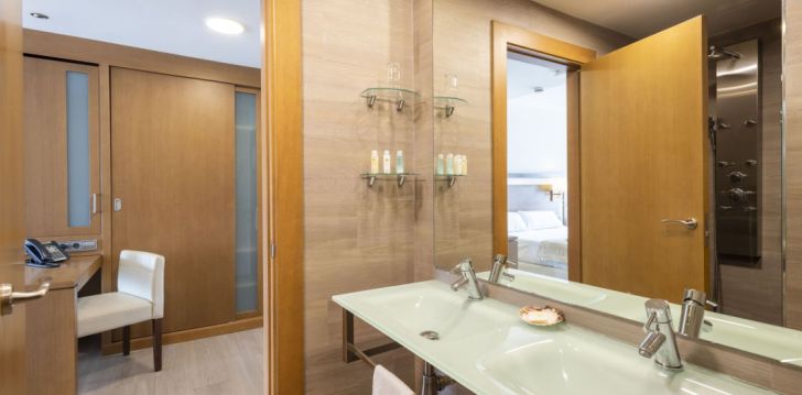 Rinkitės viešbutį HOTEL CONDESA kelionei į Ispanija