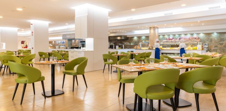 Apsistokite HOTEL CONDESA viešbutyje už gerą kainą.