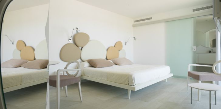 Viešbutis SON MOLL SENTITS (ADULTS ONLY 18+) įsikūręs Ispanija.