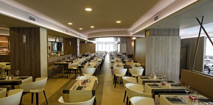 Patogus viešbutis jūsų kelionei – 4* BG TONGA TOWER DESIGN HOTEL & SUITES