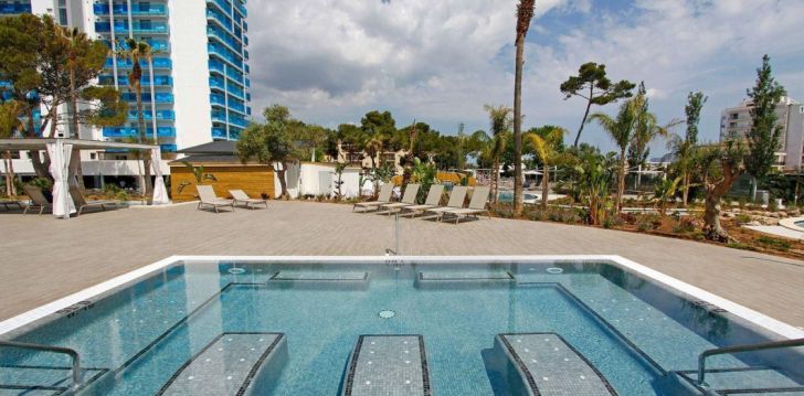 Rinkitės viešbutį BG TONGA TOWER DESIGN HOTEL & SUITES kelionei į Ispanija