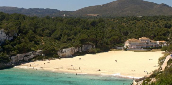 Tavęs laukia poilsis Ispanija įsikūrusiame BLAU PUNTA REINA RESORT