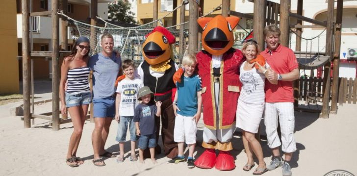 Apsistokite BLAU PUNTA REINA RESORT viešbutyje už gerą kainą. 