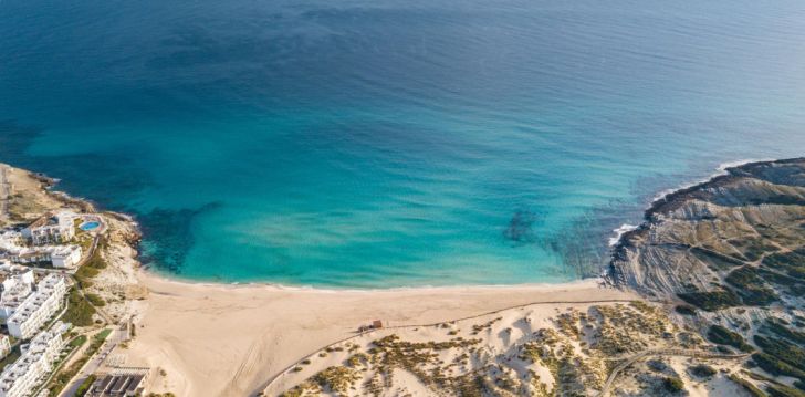 Viešbutis VIVA CALA MESQUIDA RESORT & SPA įsikūręs Ispanija.