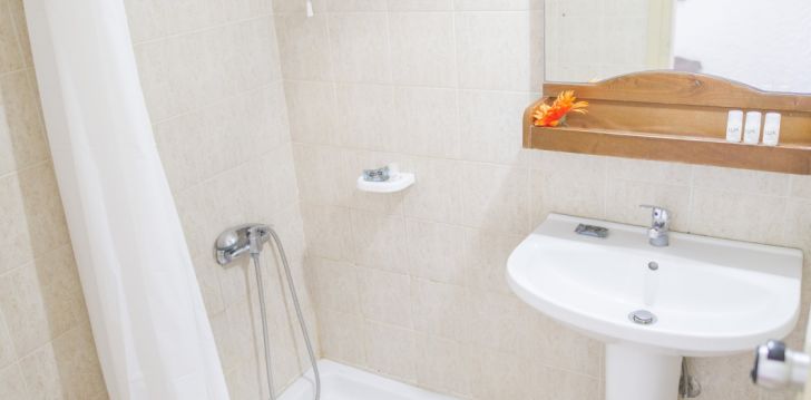CRETA AQUAMARINE - klientų vertinamas, kaip geras kainos ir kokybės santykis.