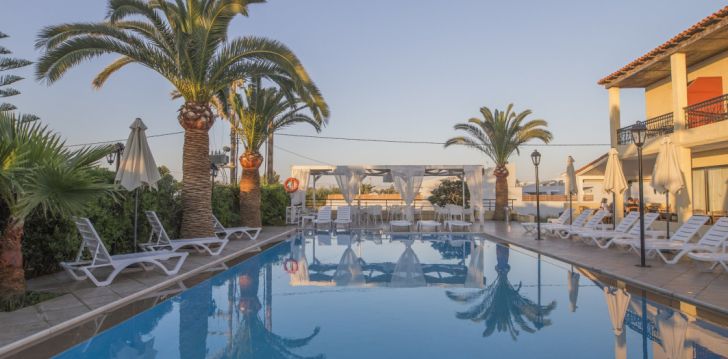 Apsistokite CRETA AQUAMARINE viešbutyje už gerą kainą. 
