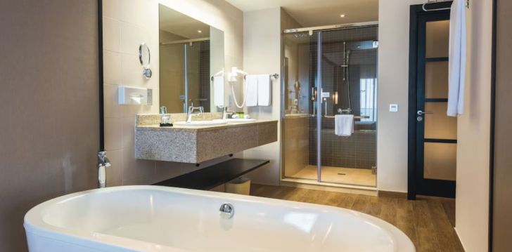 Rinkitės viešbutį HOTEL RIU SRI LANKA kelionei į Šri Lanka