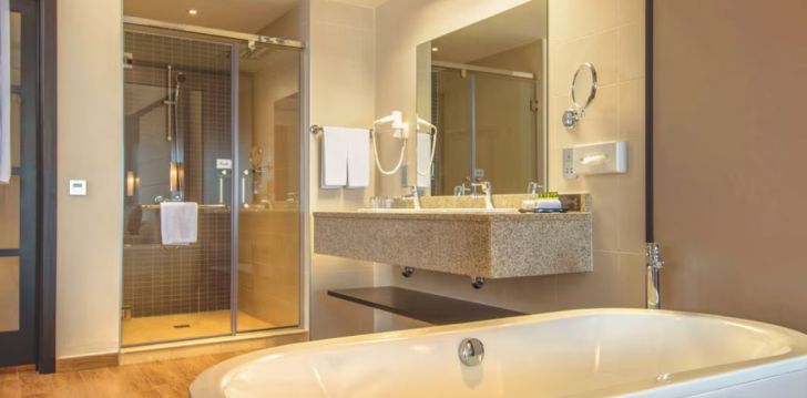 Apgyvendinimas 5* HOTEL RIU SRI LANKA