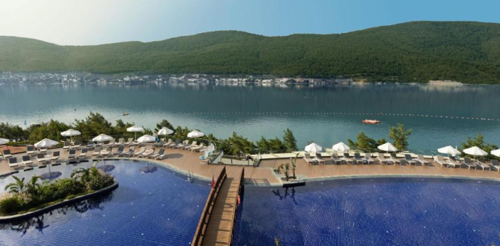 Apsistokite TITANIC LUXURY COLLECTION viešbutyje už gerą kainą.