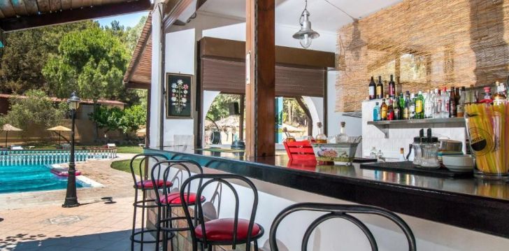 Geras kainos ir kokybės santykis atostogoms - viešbutis ACHOUSA HOTEL