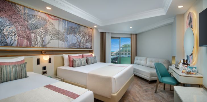 Jaukus viešbutis NEO PALACE, jūsų atostogoms