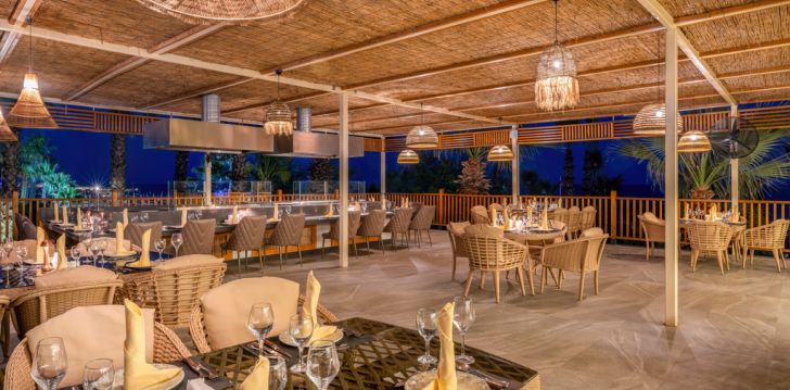 Tavo atostogos prasideda viešbutyje NEO PALACE