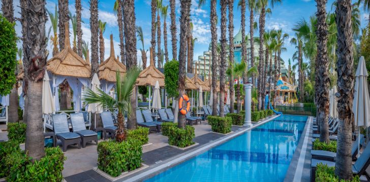 Tavo atostogos prasideda viešbutyje NEO PALACE