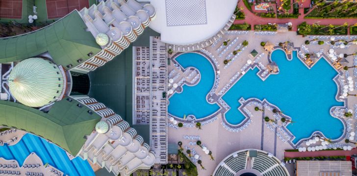 Apsistokite NEO PALACE viešbutyje už gerą kainą. 