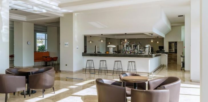 Apsistokite ALUA ATLANTICO GOLF RESORT viešbutyje už gerą kainą. 