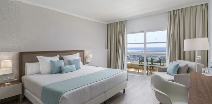 Planuoji kelionę į Ispanija? apsistokite 4 viešbutyje ALUA ATLANTICO GOLF RESORT. 