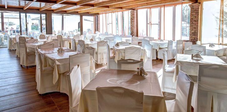 Geras kainos ir kokybės santykis atostogoms - viešbutis GOLDEN SANDS