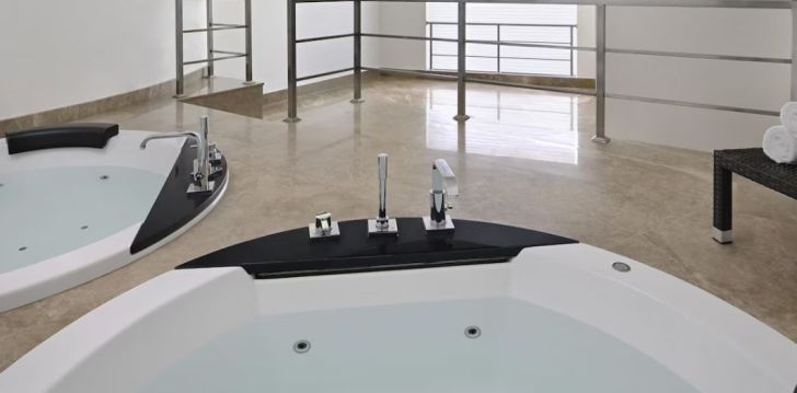 Jaukus viešbutis MOVENPICK HOTEL JEDDAH, jūsų atostogoms