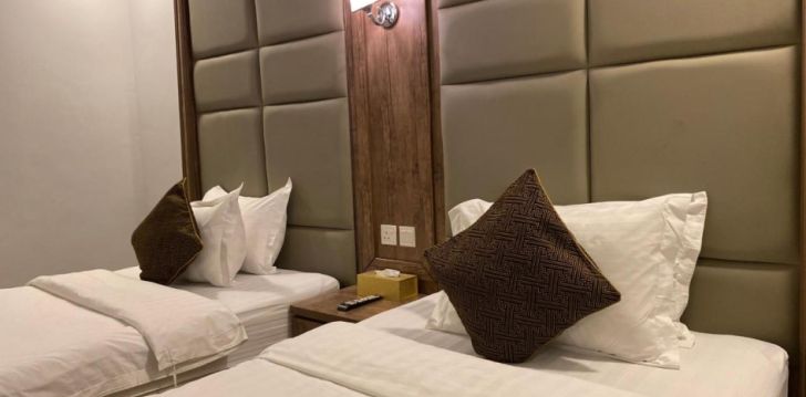 Apgyvendinimas 3* AREEN AL BASATEEN HOTEL
