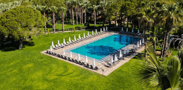 Geras kainos ir kokybės santykis atostogoms - viešbutis BLUE WATERS CLUB