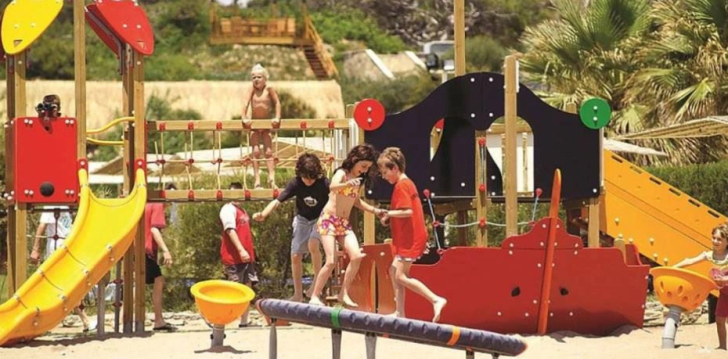 Rinkitės viešbutį BLUE WATERS CLUB kelionei į Turkija