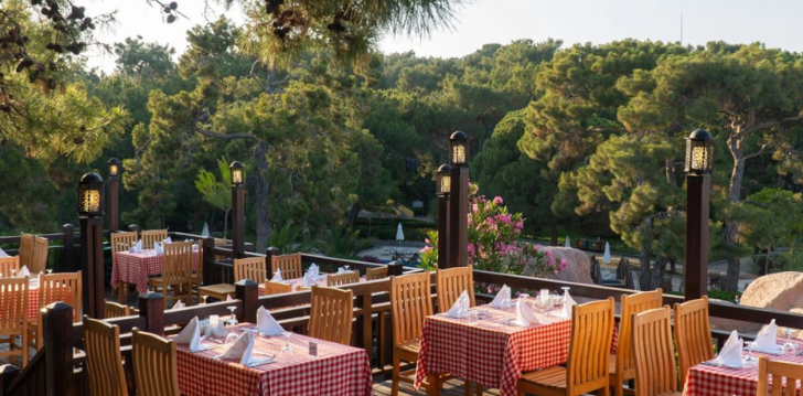 Geras kainos ir kokybės santykis atostogoms - viešbutis BLUE WATERS CLUB