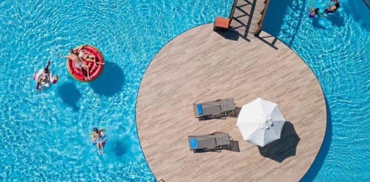 Geras kainos ir kokybės santykis atostogoms - viešbutis SEVEN SEAS HOTEL LIFE