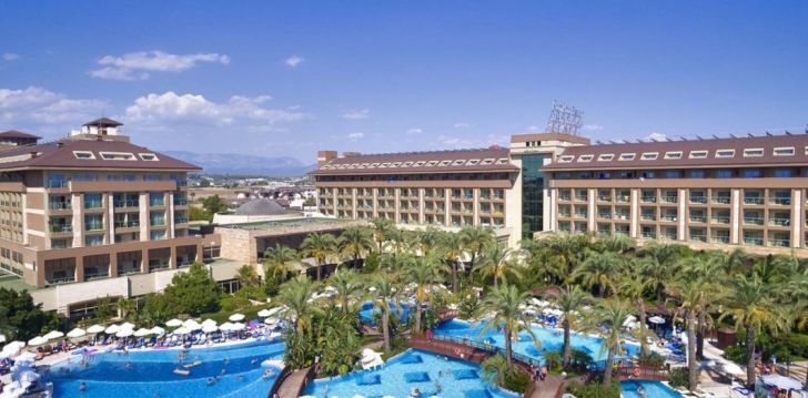 Tavęs laukia poilsis Turkija įsikūrusiame SUNIS KUMKOY BEACH RESORT HOTEL & SPA