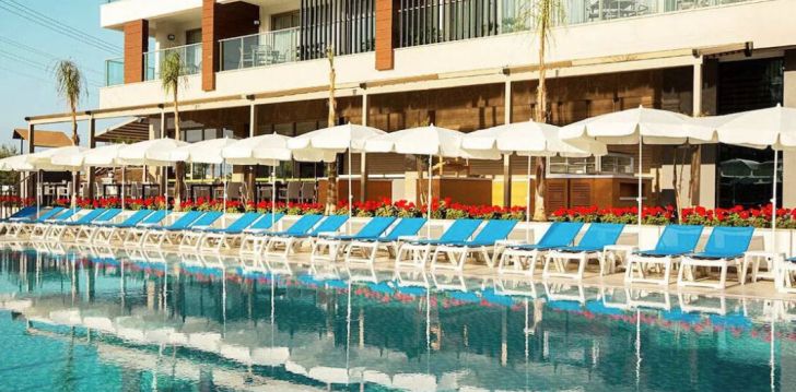 Apsistokite CALIMERA SIDE RESORT viešbutyje už gerą kainą.