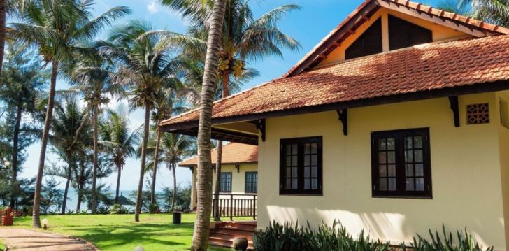 Viešbutis GOLDEN COAST RESORT AND SPA įsikūręs Vietnamas.
