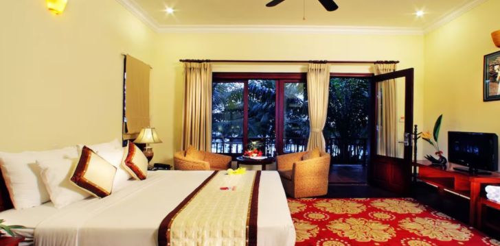 Planuoji kelionę į Vietnamas? apsistokite 4 viešbutyje GOLDEN COAST RESORT AND SPA.
