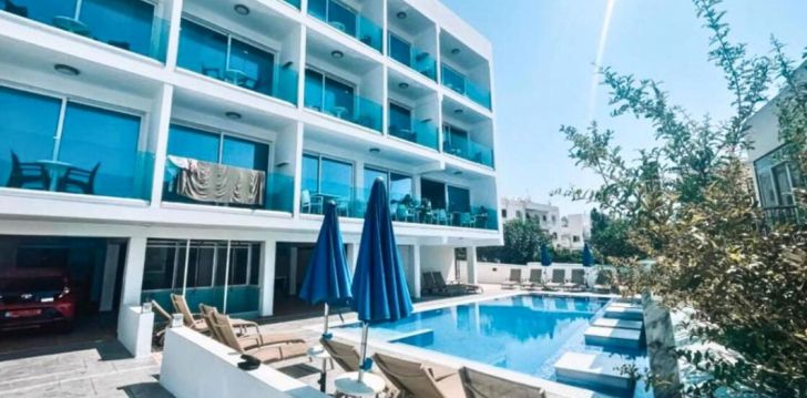 Apgyvendinimas 3* SUNNY BLUE HOTEL