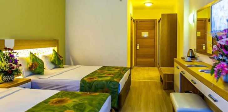 Apsistokite EFTALIA SPLASH RESORT HOTEL viešbutyje už gerą kainą. 