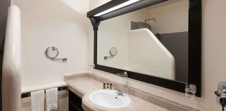 Apsistokite BORJ HOTEL SUITES & SPA viešbutyje už gerą kainą. 