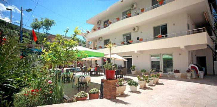 Apsistokite VILA NIKA HOTEL viešbutyje už gerą kainą. 