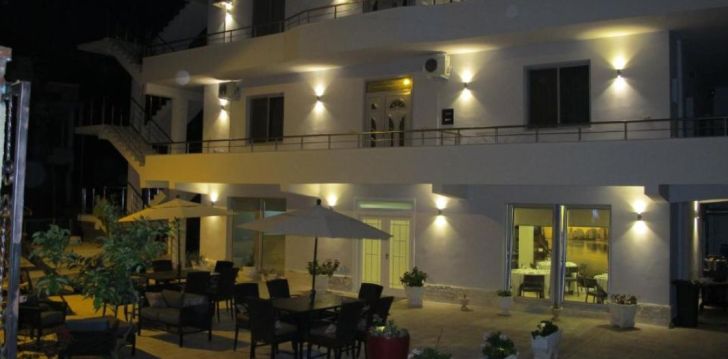 Geras kainos ir kokybės santykis atostogoms - viešbutis VILA NIKA HOTEL