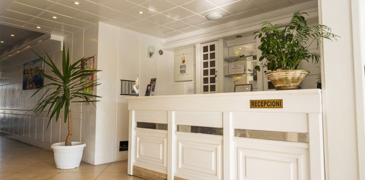 Planuoji kelionę į Albanija? apsistokite 3 viešbutyje PRINCE HOTEL GOLEM.