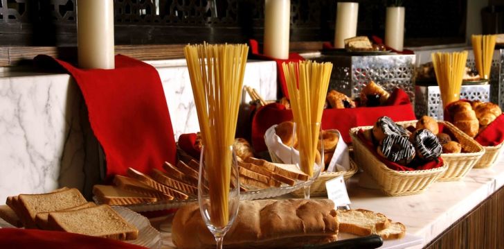 Rinkitės viešbutį FRASER SUITES kelionei į Indija