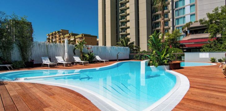 Apsistokite HI HOTEL BARI viešbutyje už gerą kainą. 