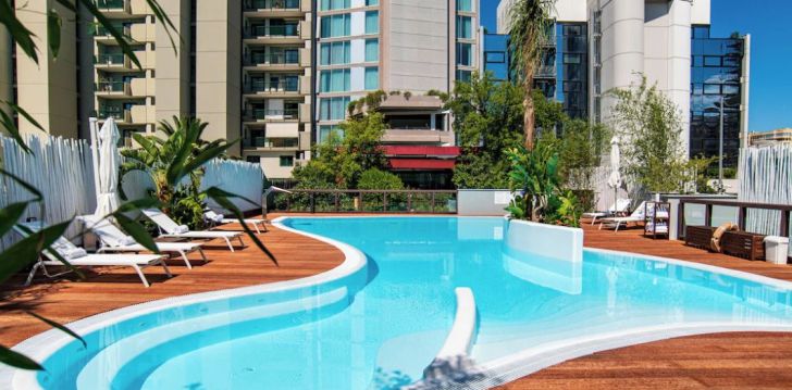 Apsistokite HI HOTEL BARI viešbutyje už gerą kainą.