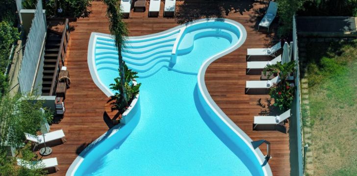 Planuoji kelionę į Italija? apsistokite 4 viešbutyje HI HOTEL BARI.