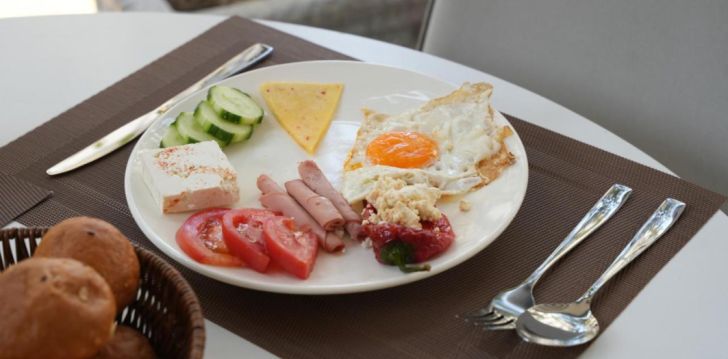 Atostogos Albanija – apsistokite viešbutyje SUNSET HOTEL