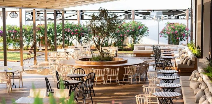 Patogus viešbutis jūsų kelionei – 5* LAUR HOTEL EXPERIENCE & LAUR HOTELS ELEGANCE