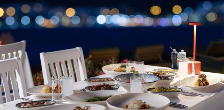 Tavo atostogos prasideda viešbutyje TITANIC DELUXE BODRUM