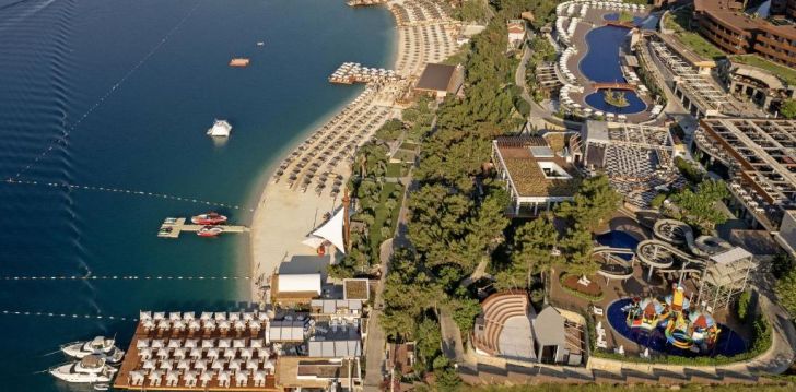 Viešbutis TITANIC DELUXE BODRUM įsikūręs Turkija.