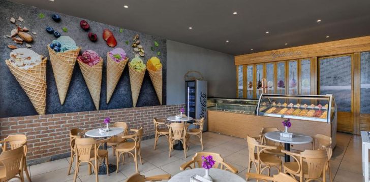 TITANIC DELUXE BODRUM - klientų vertinamas, kaip geras kainos ir kokybės santykis.