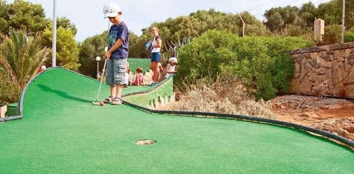 Viešbutis HOTEL SUN CLUB EL DORADO įsikūręs Ispanija. 